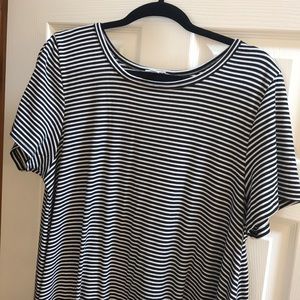 Lularoe carly dress black and white stripe